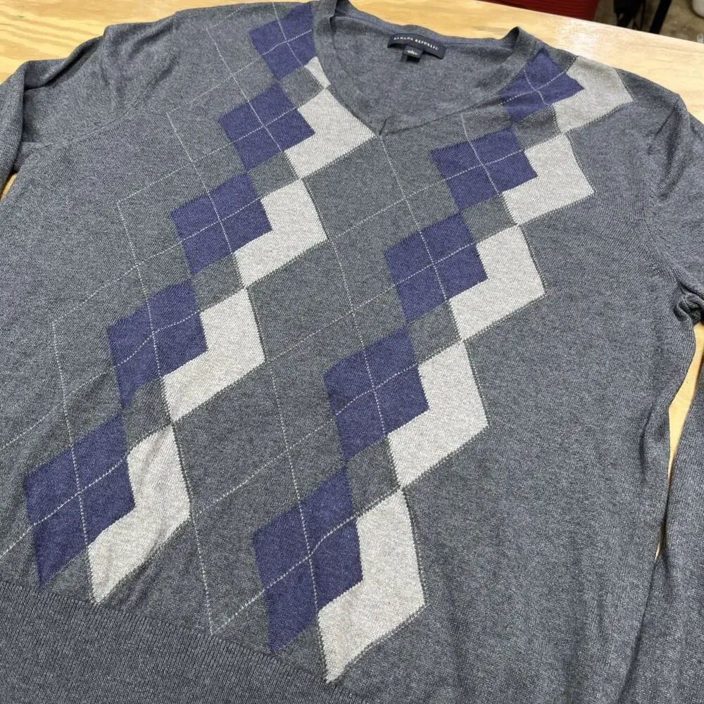Banana Republic Silk Cashmere Blend Argyle Sweater Mens Large Mature Preppy Golf